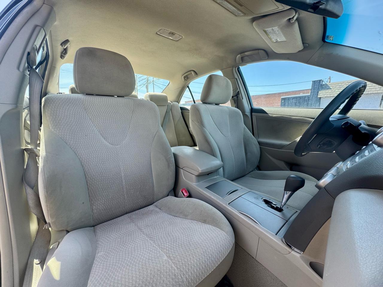 Toyota Camry LE 2011