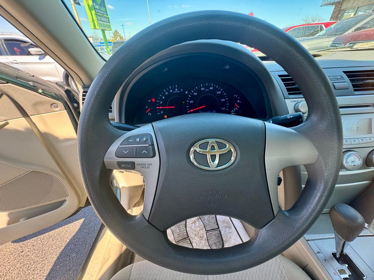 Toyota Camry LE 2011