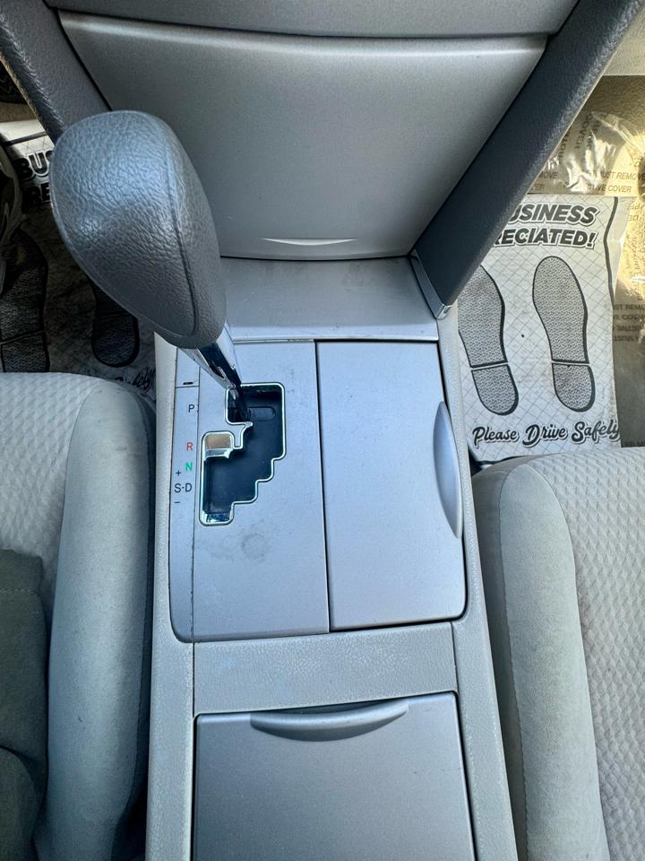 Toyota Camry LE 2011