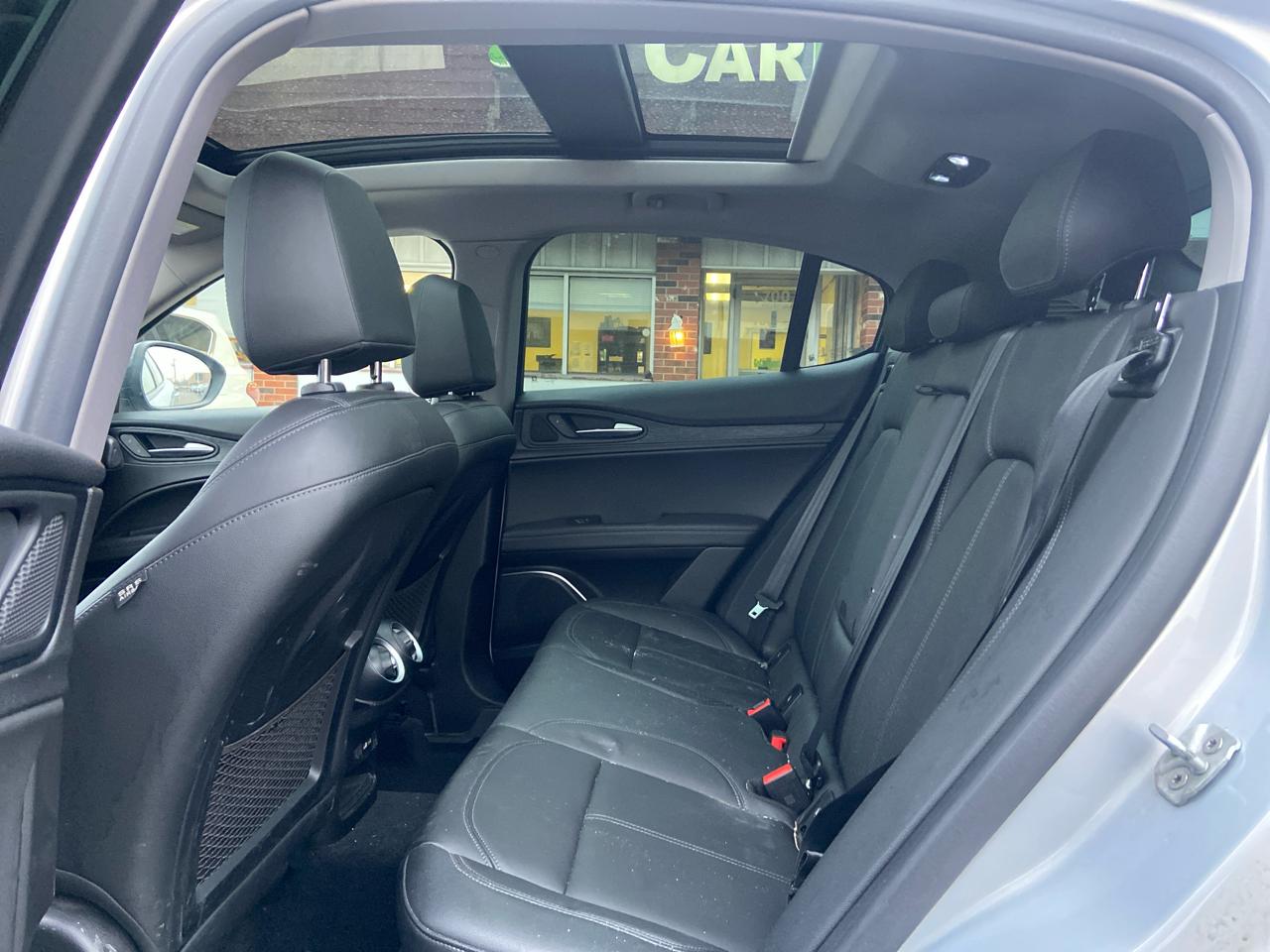 Alfa Romeo Stelvio Sprint AWD 2021