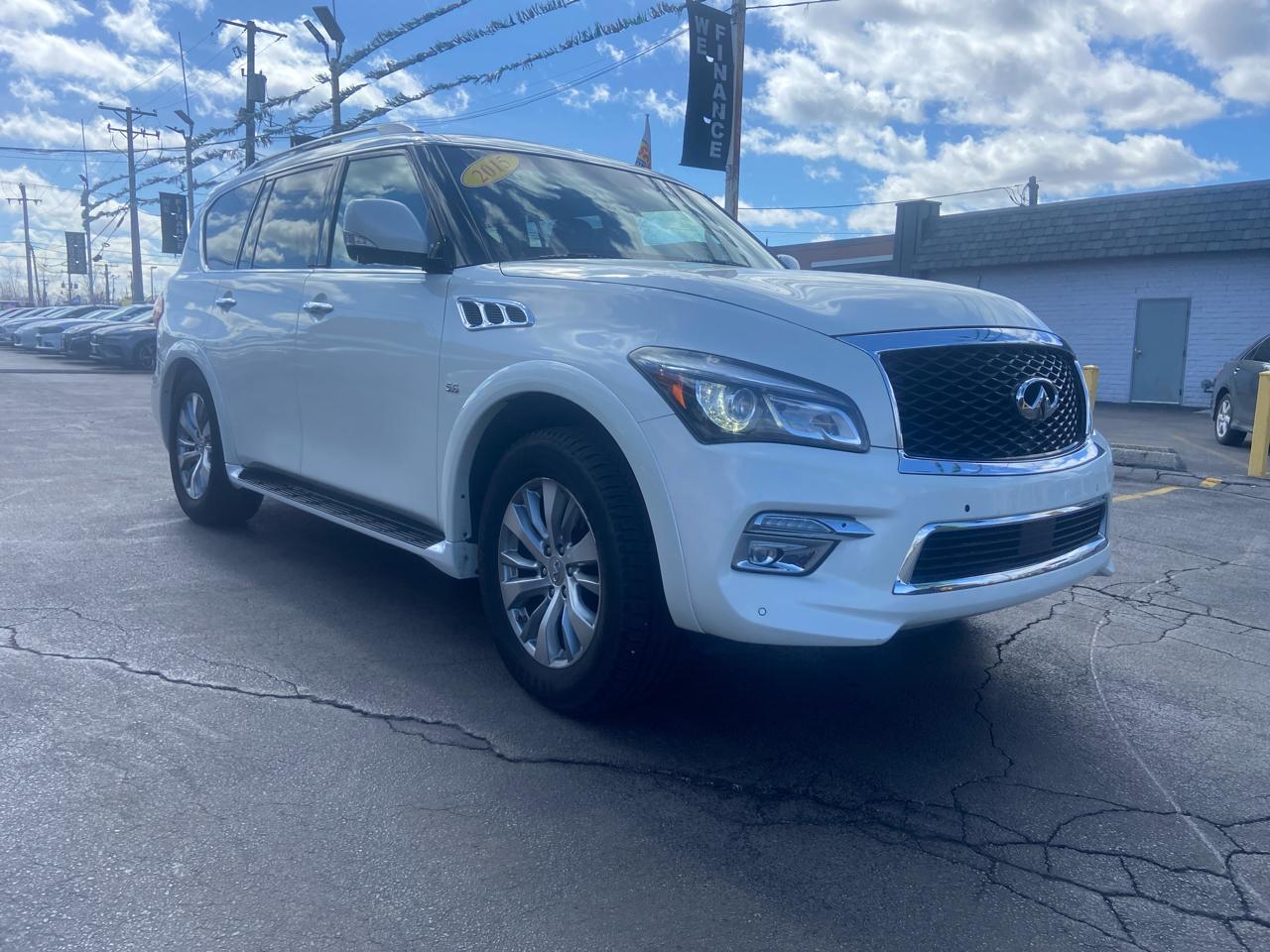 Infiniti QX80 4WD 2015