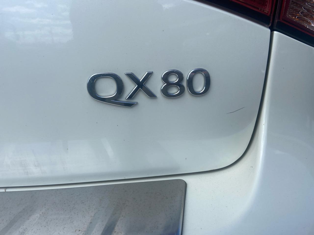 Infiniti QX80 4WD 2015