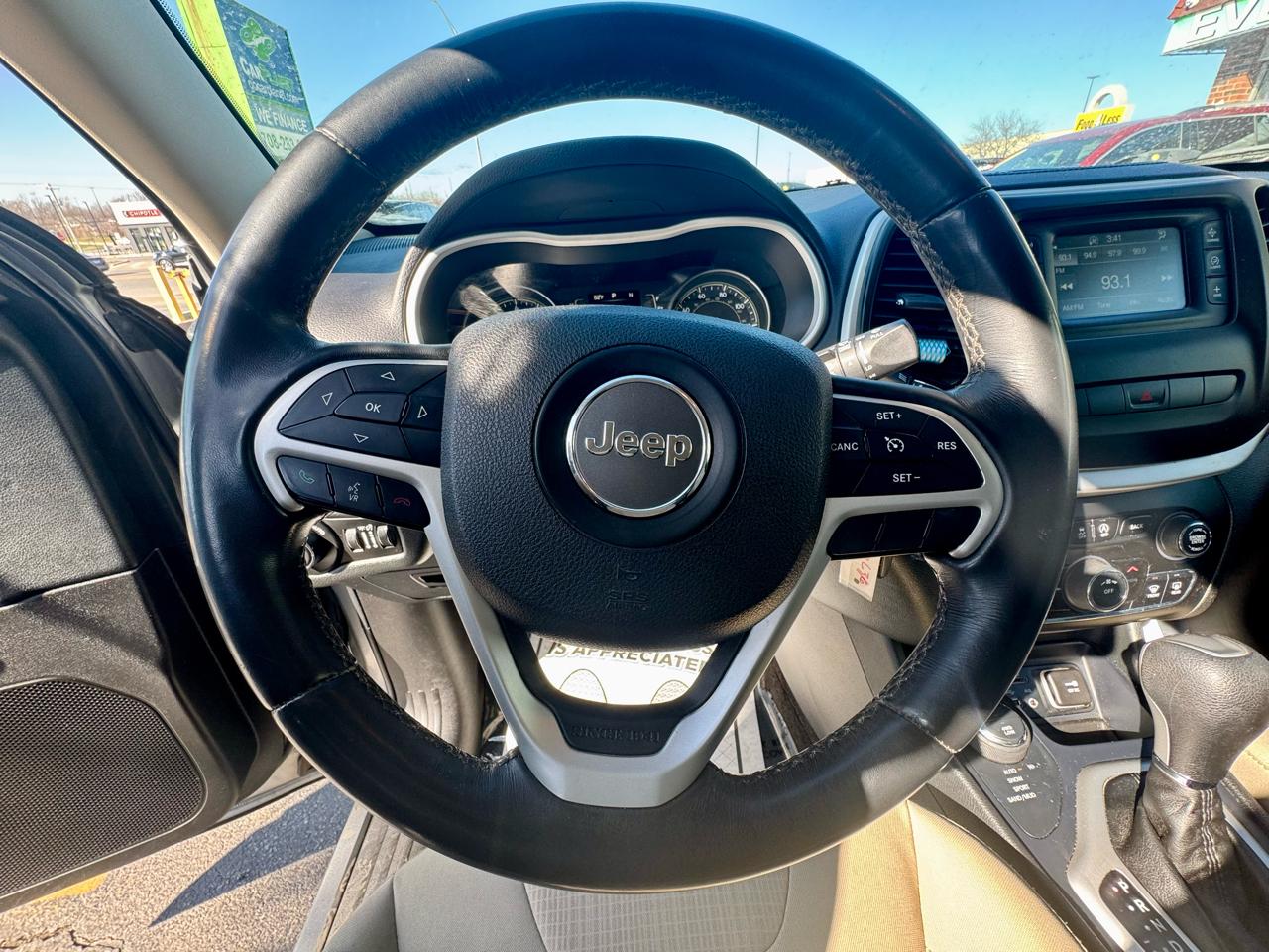 Jeep Cherokee Latitude 4WD 2015