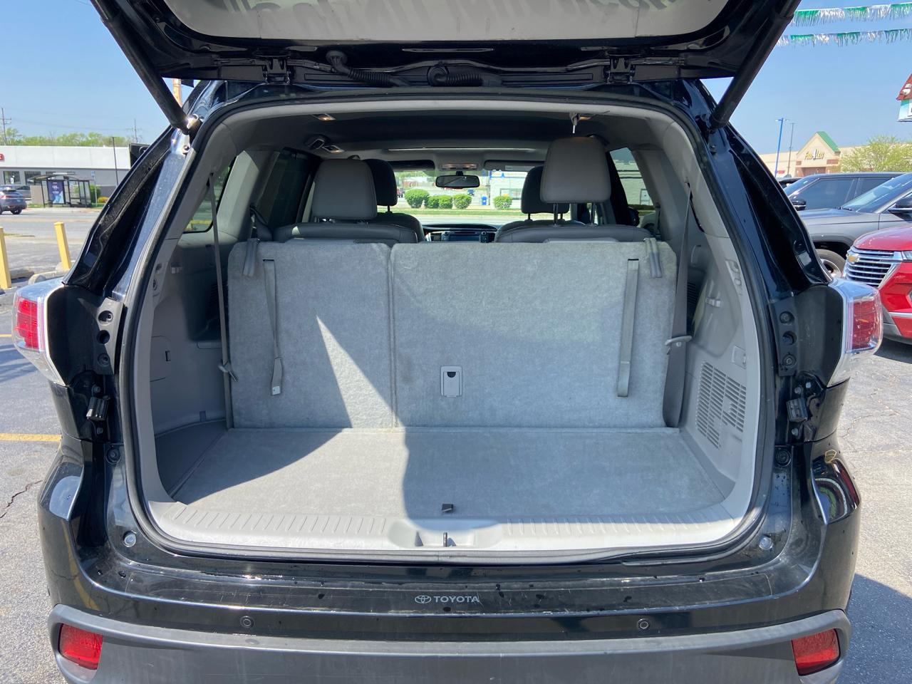 Toyota Highlander Limited FWD V6 2016