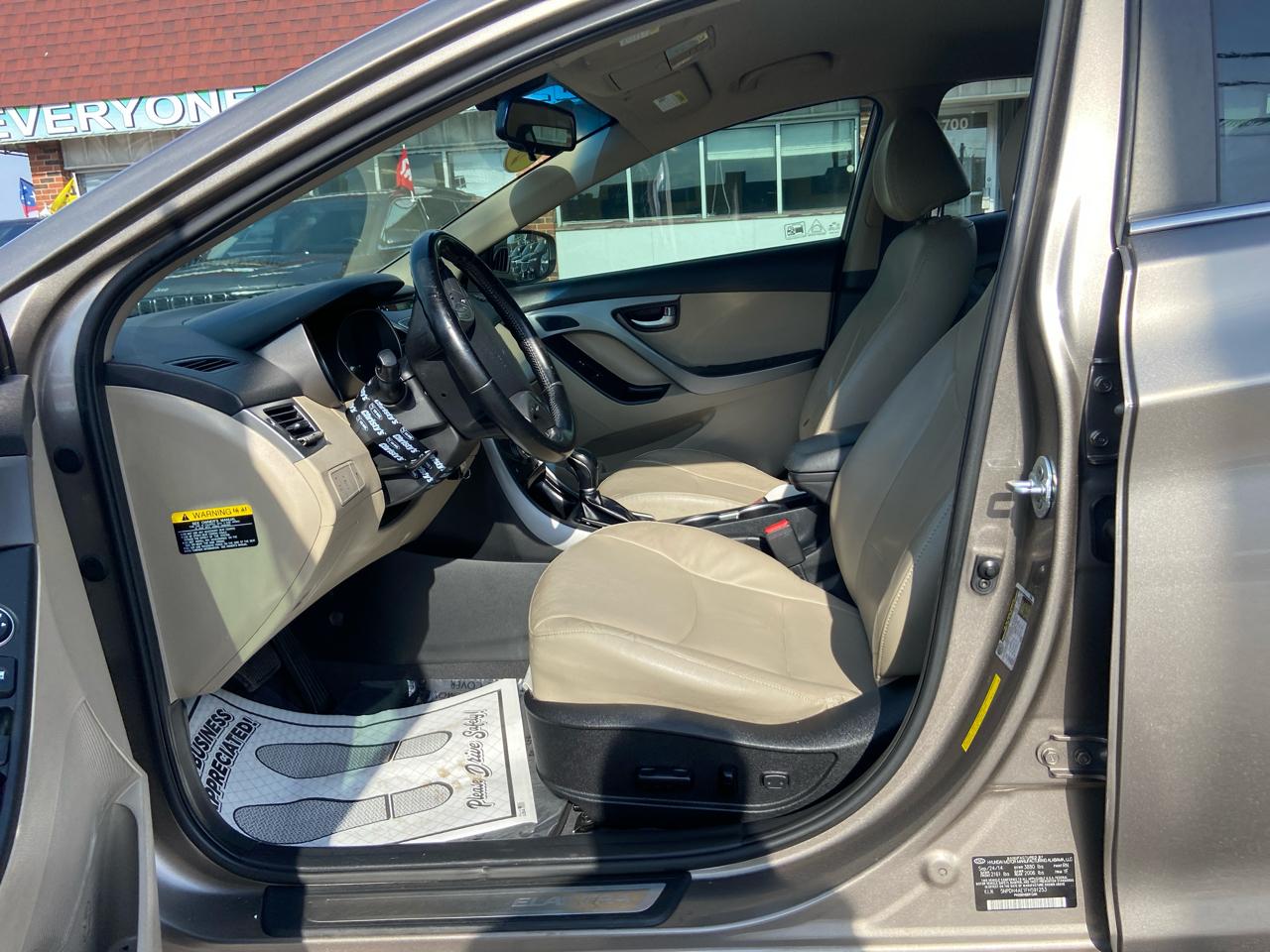 Hyundai Elantra Limited 2015