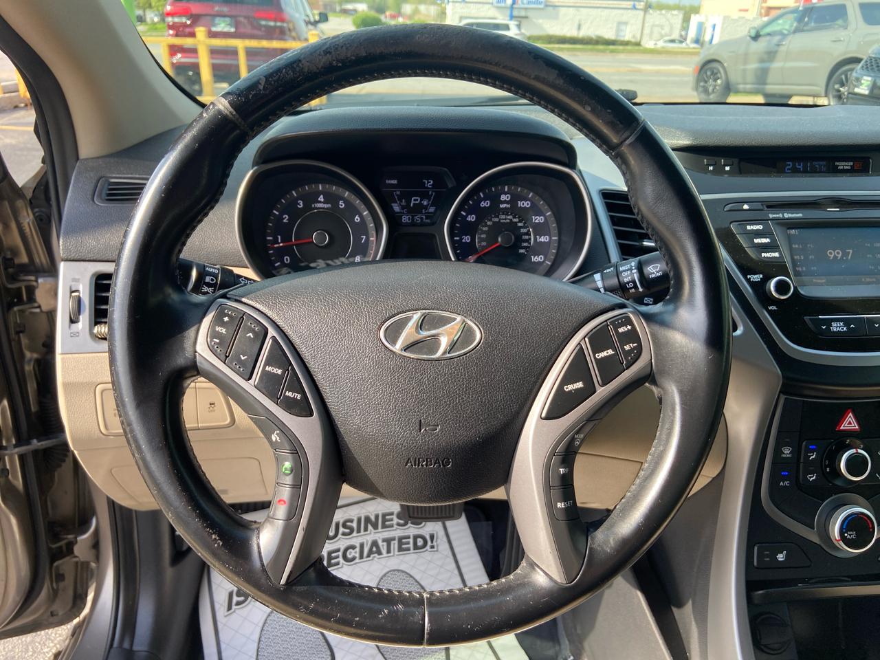 Hyundai Elantra Limited 2015