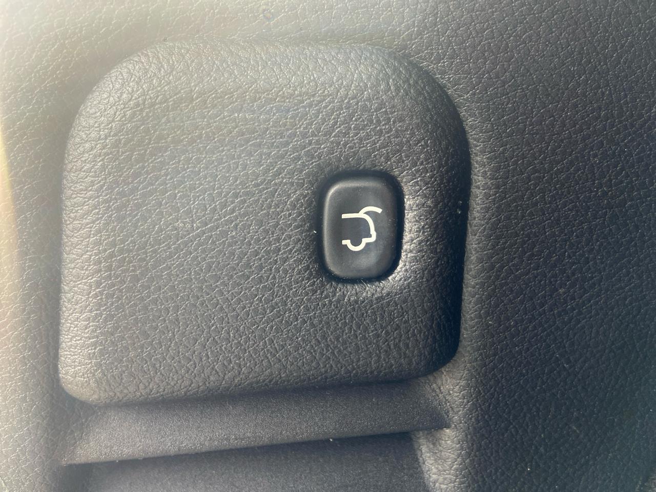 Jeep Grand Cherokee Overland 4WD 2014