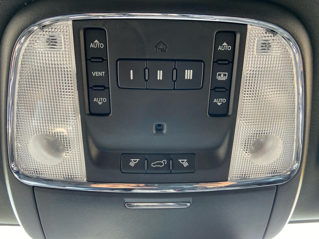 Jeep Grand Cherokee Overland 4WD 2014