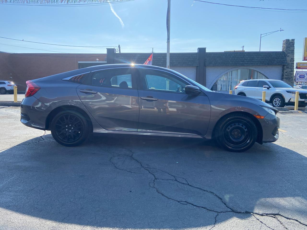 Honda Civic LX Sedan CVT 2018