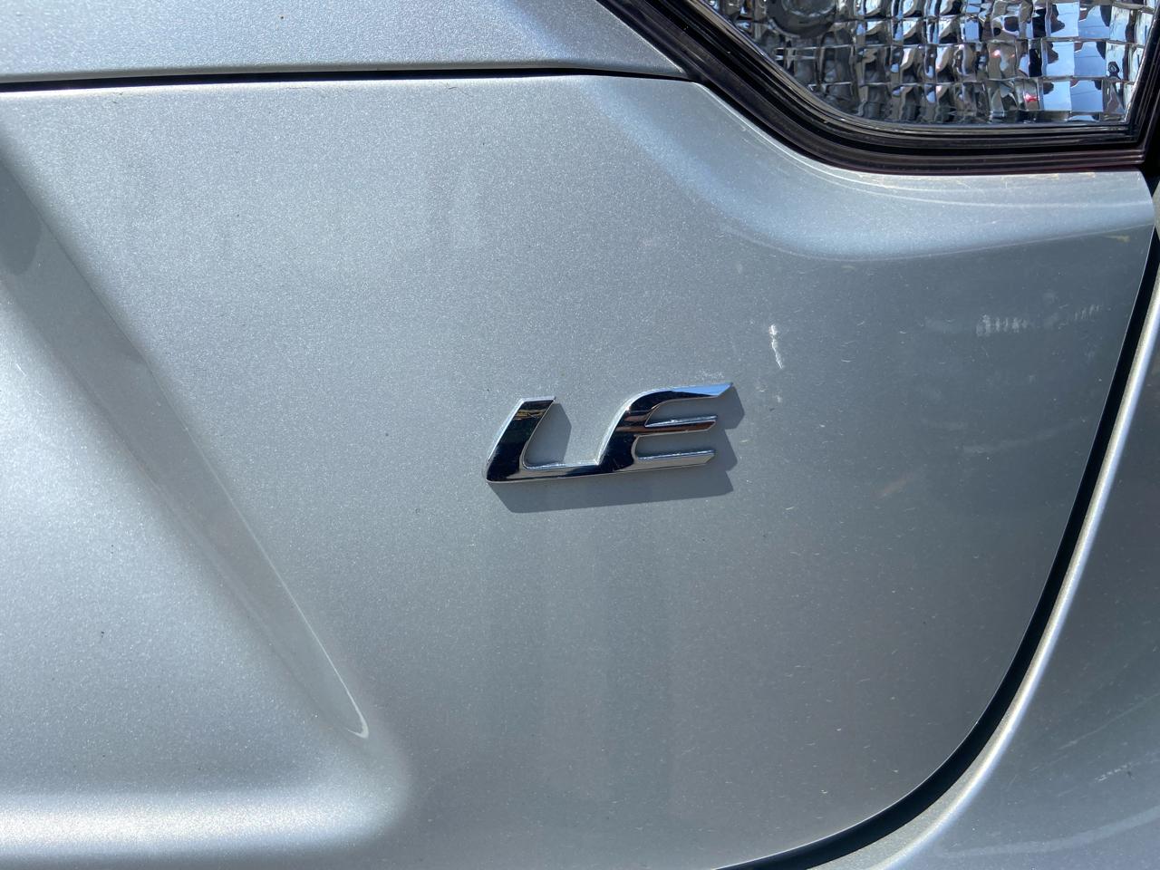 Toyota Corolla LE 2021