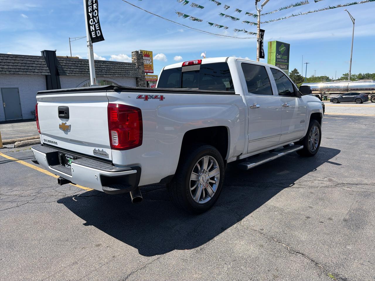 Chevrolet Silverado 1500 High Country Crew Cab Long Box 4WD 2016
