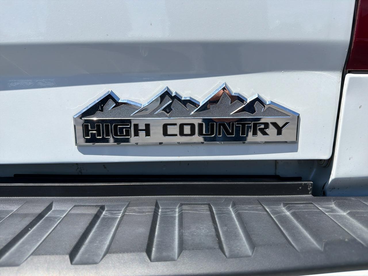 Chevrolet Silverado 1500 High Country Crew Cab Long Box 4WD 2016