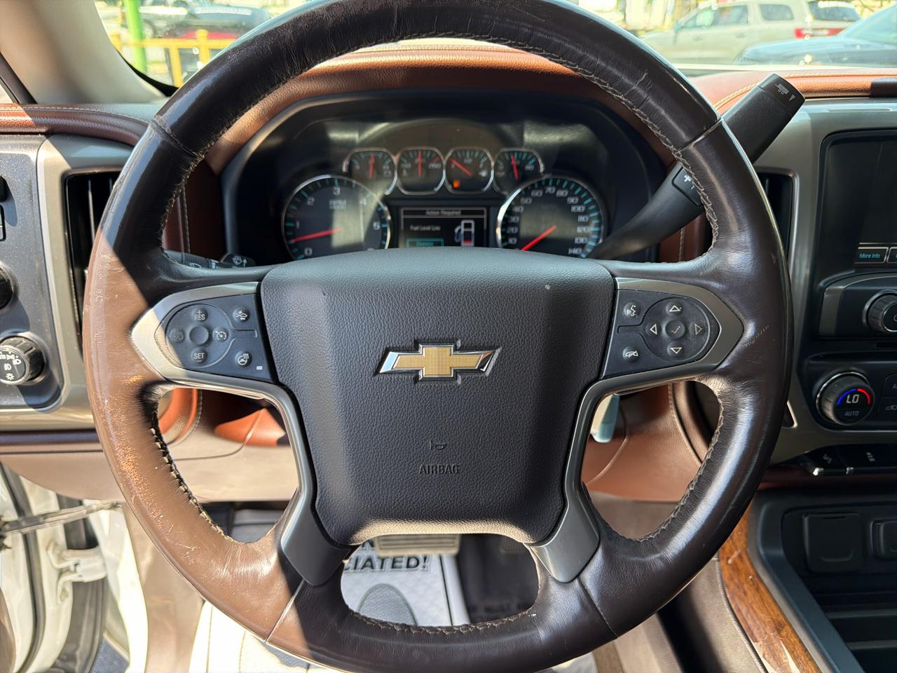 Chevrolet Silverado 1500 High Country Crew Cab Long Box 4WD 2016