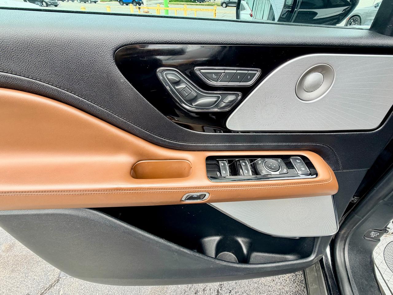 Lincoln Aviator Reserve AWD 2020