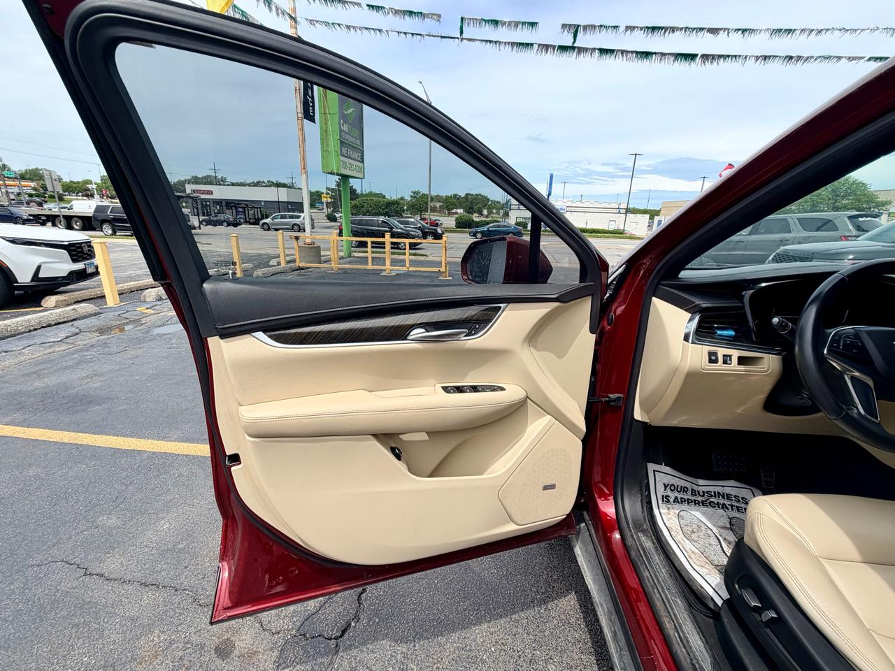 Cadillac XT5 Base 2017