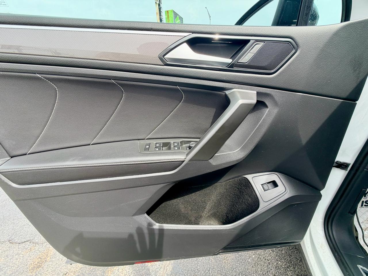 Volkswagen Tiguan SE R-Line Black 4MOTION 2022