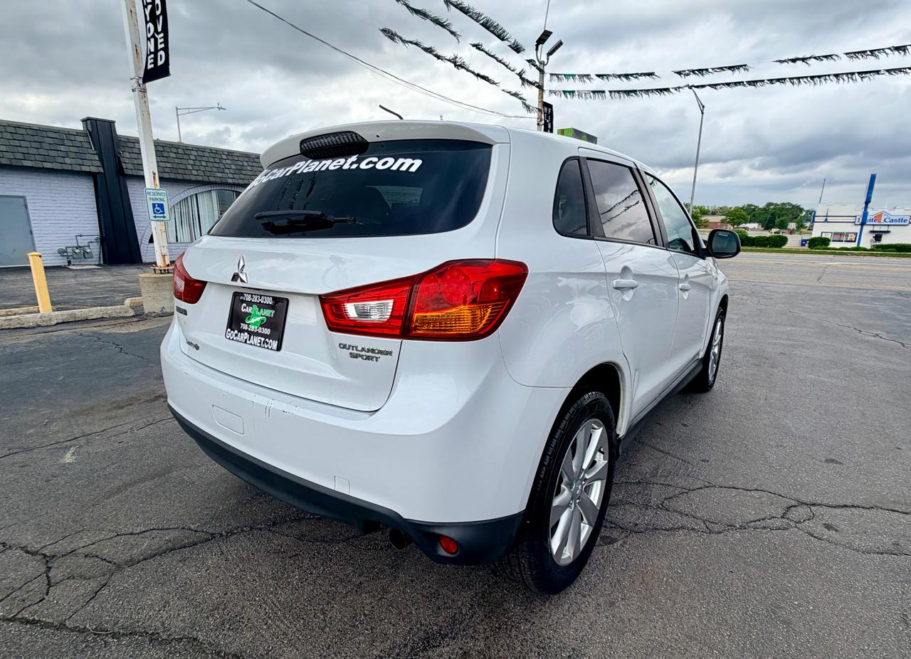 Mitsubishi Outlander Sport ES 2WD 2013