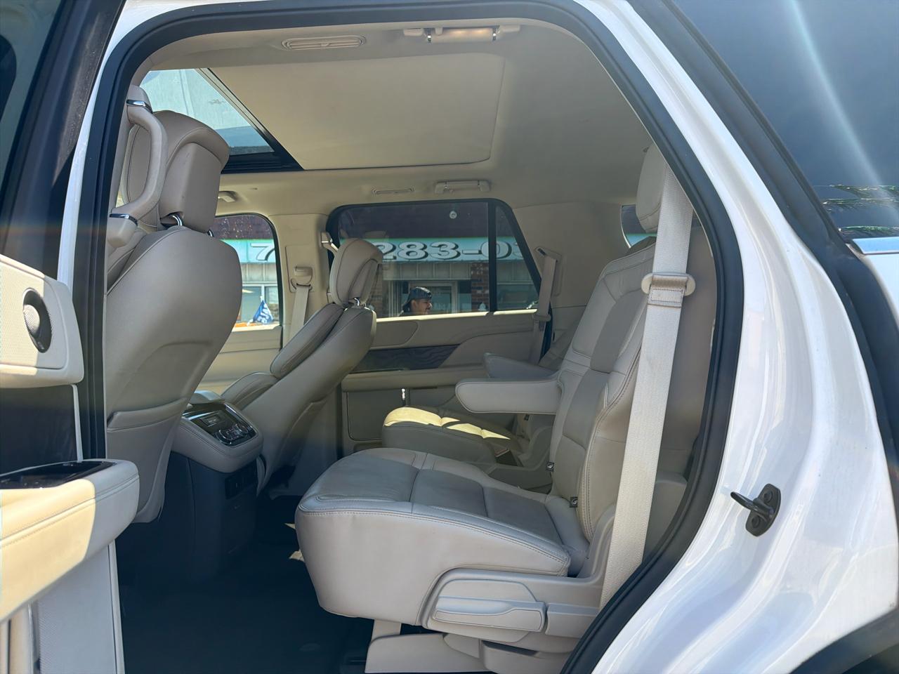 Lincoln Navigator Select 4WD 2019