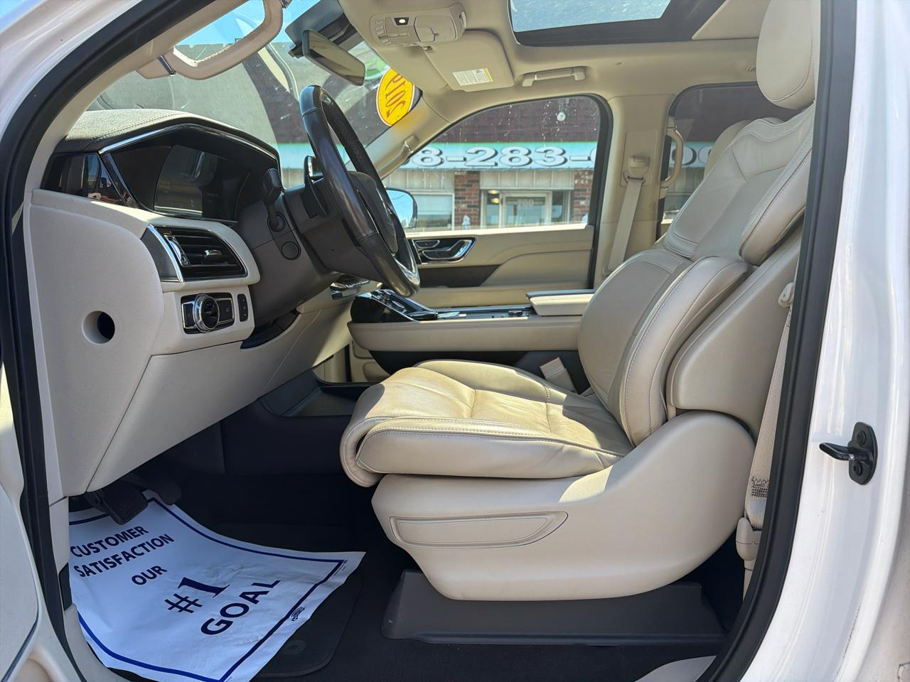 Lincoln Navigator Select 4WD 2019