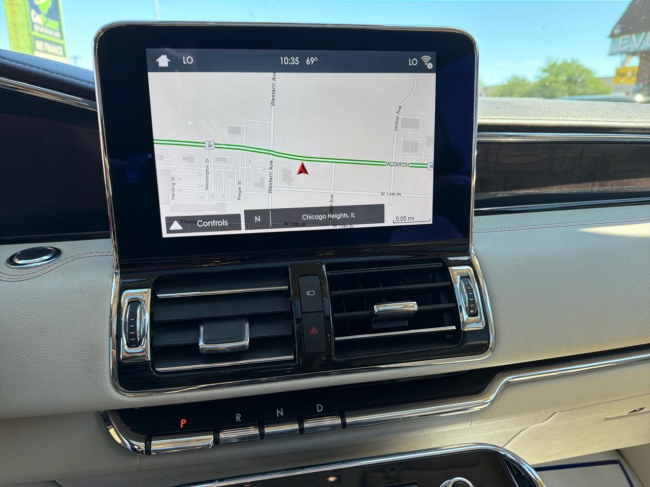 Lincoln Navigator Select 4WD 2019