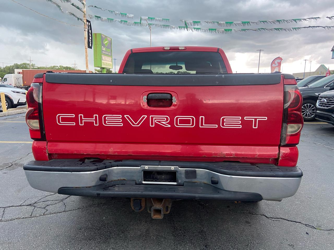 Chevrolet Silverado 1500 LS Long Bed 2WD 2003