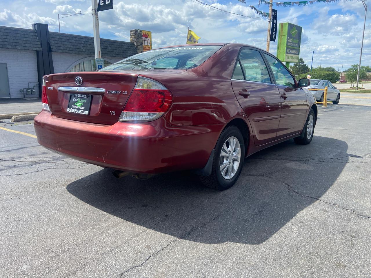 Toyota Camry LE V6 2005