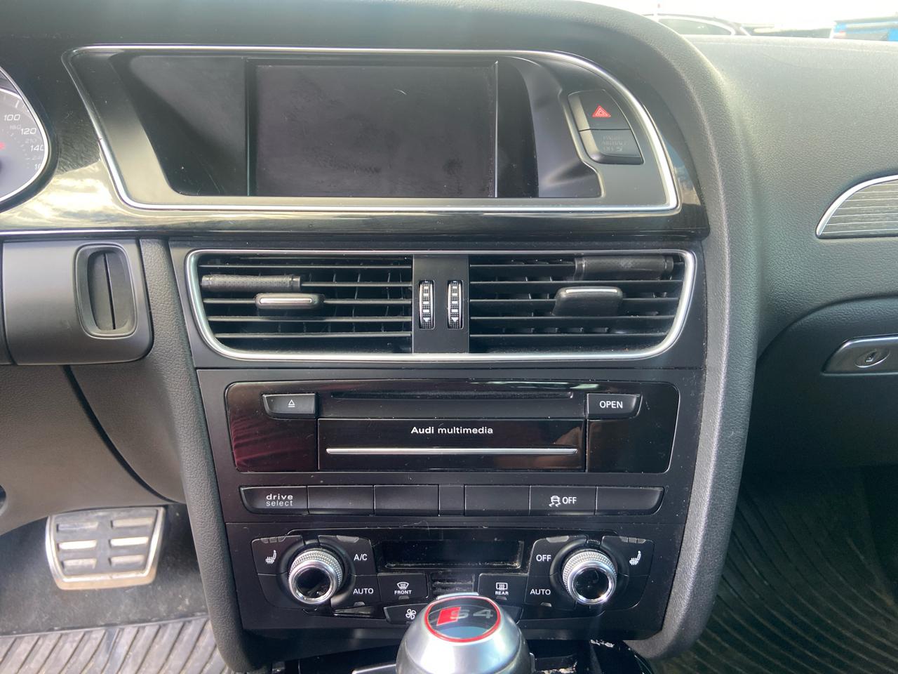 Audi S4 Premium Plus quattro 7A 2015