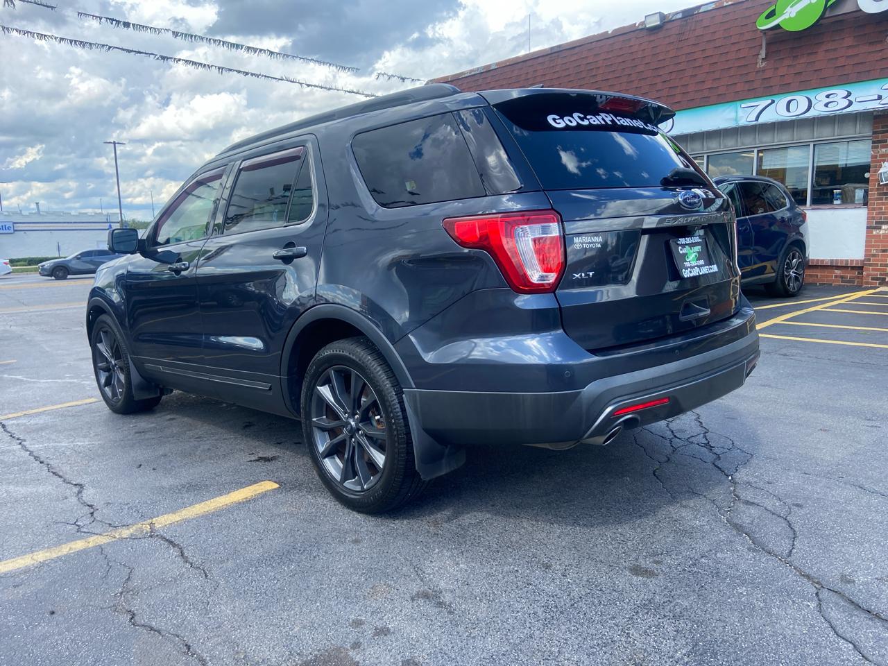 Ford Explorer XLT FWD 2017