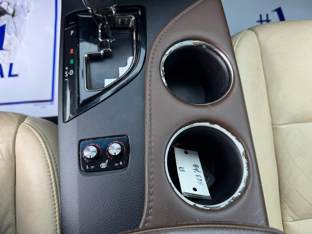 Toyota Avalon XLE 2014