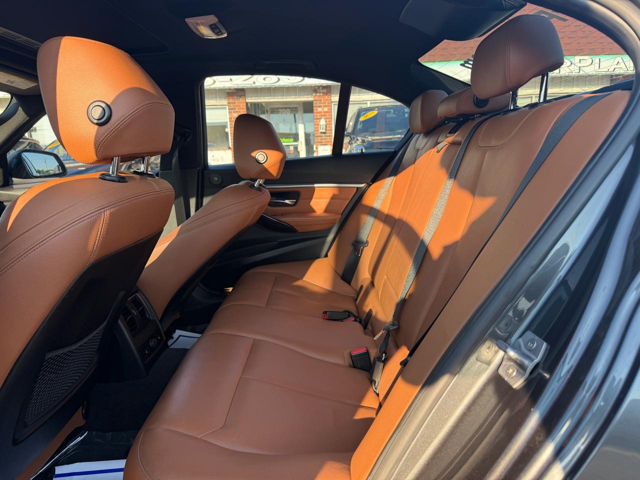 BMW 3-Series 328i xDrive Sedan 2016