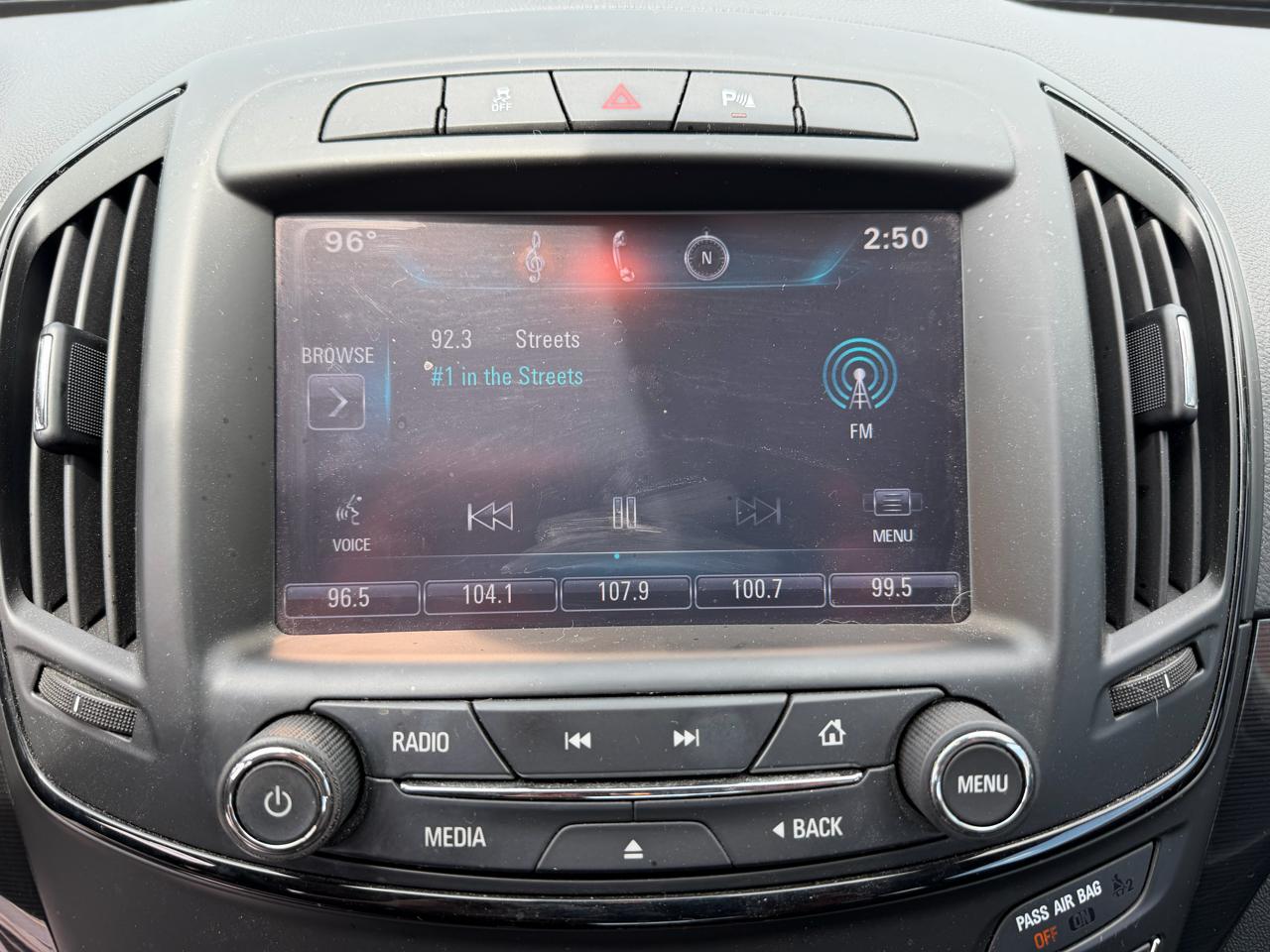 Buick Regal Premium 1 2015