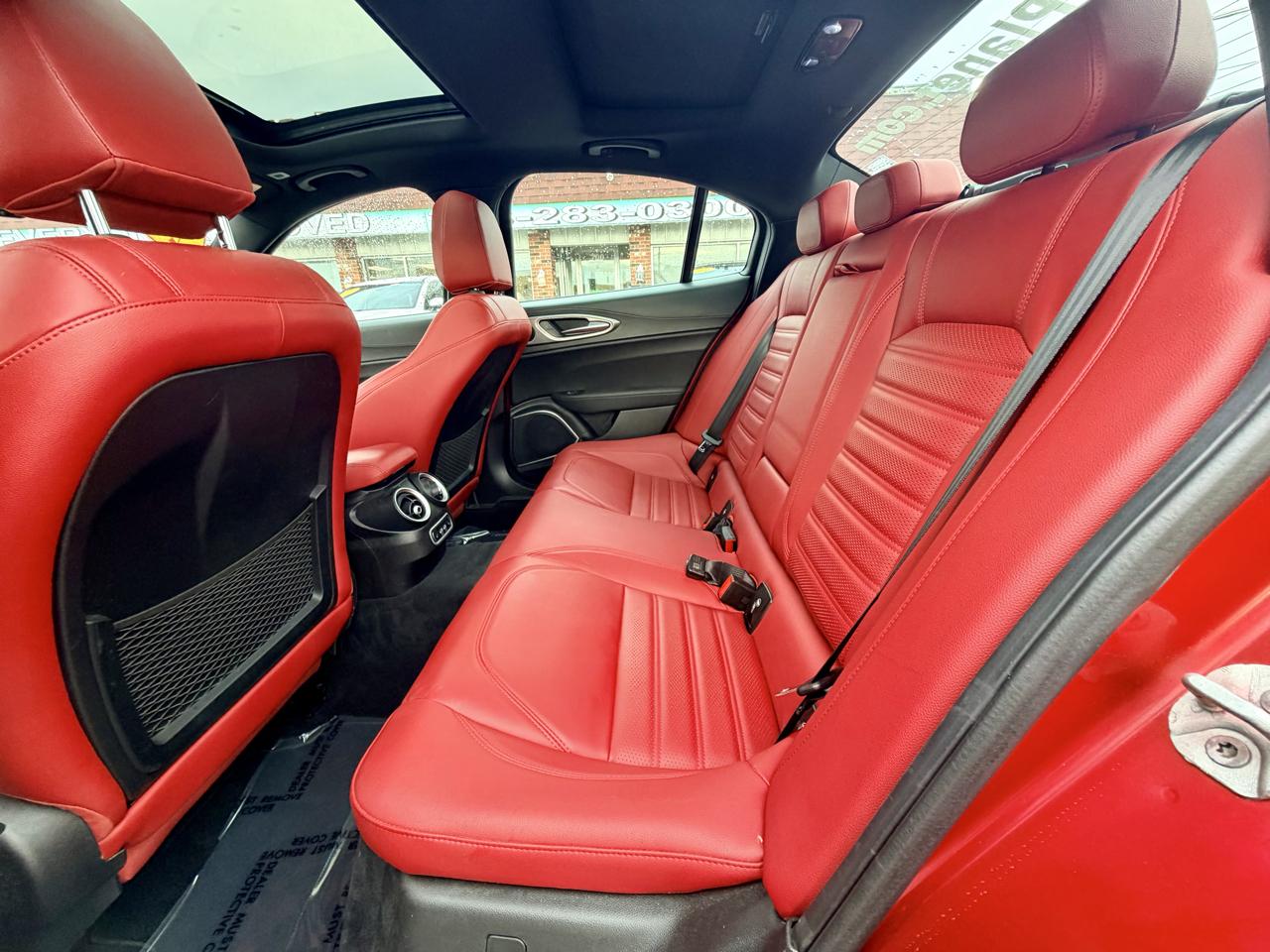 Alfa Romeo Giulia Veloce RWD 2023