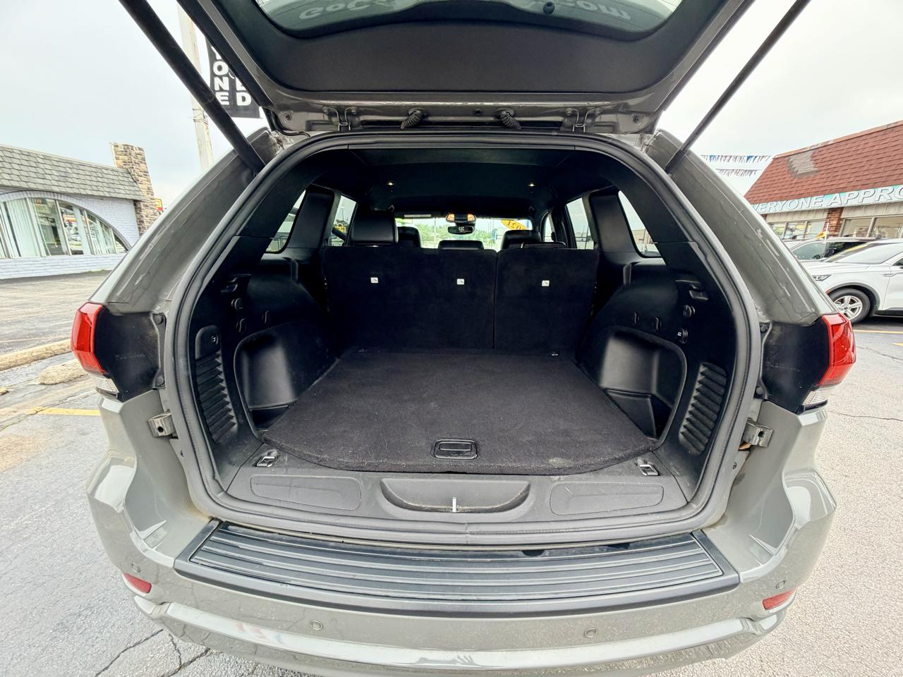 Jeep Grand Cherokee Laredo E 4WD 2021