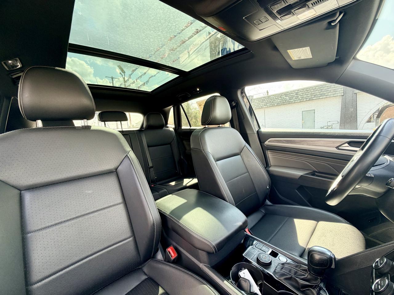 Volkswagen Atlas Cross Sport V6 SE w/Technology 4MOTION 2023