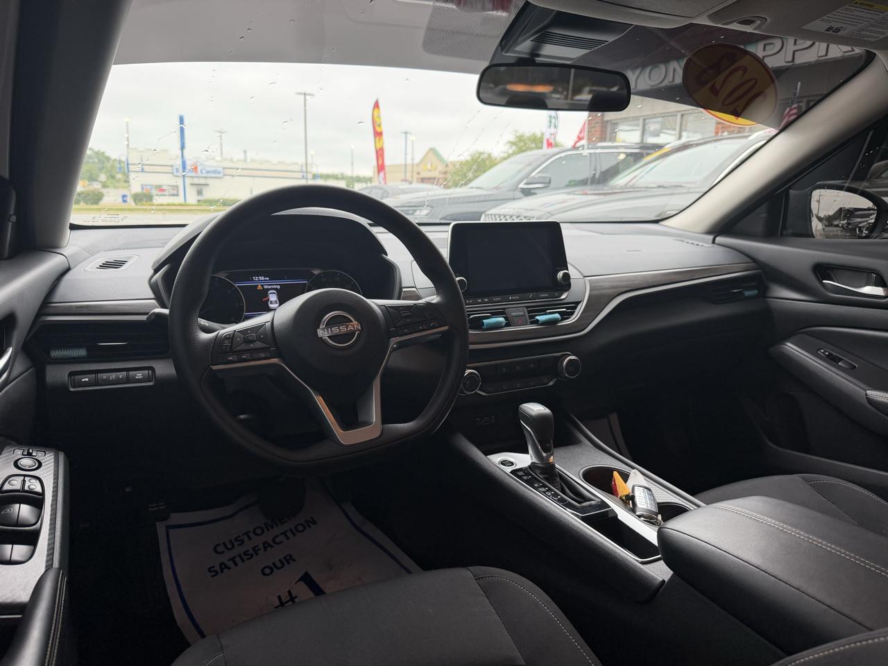 Nissan Altima 2.5 SV 2025