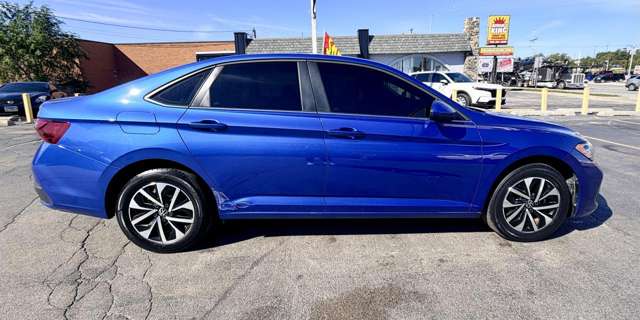 Volkswagen Jetta S 2024