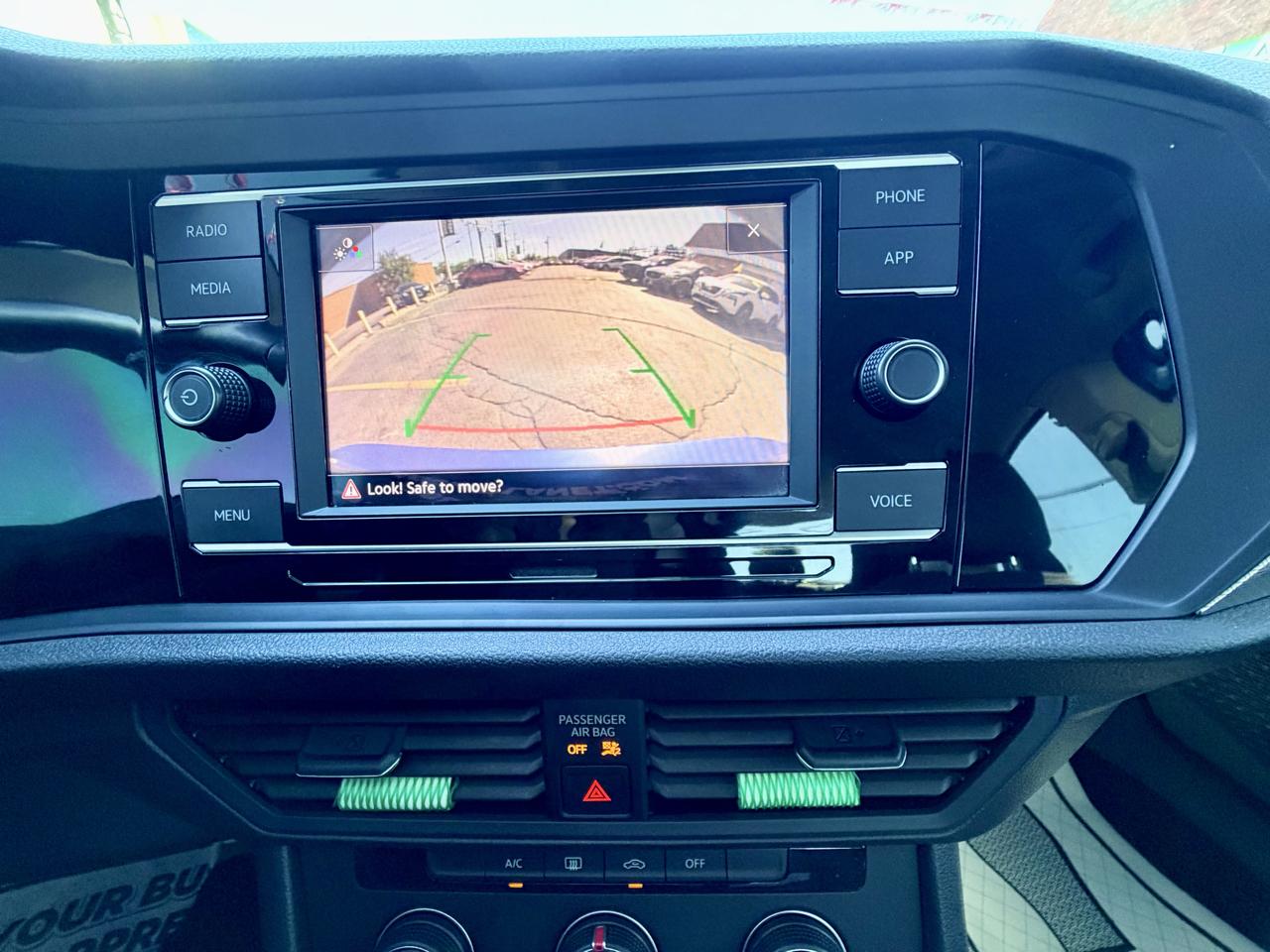 Volkswagen Jetta S 2024