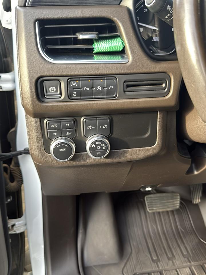 GMC Yukon SLT 4WD 2021