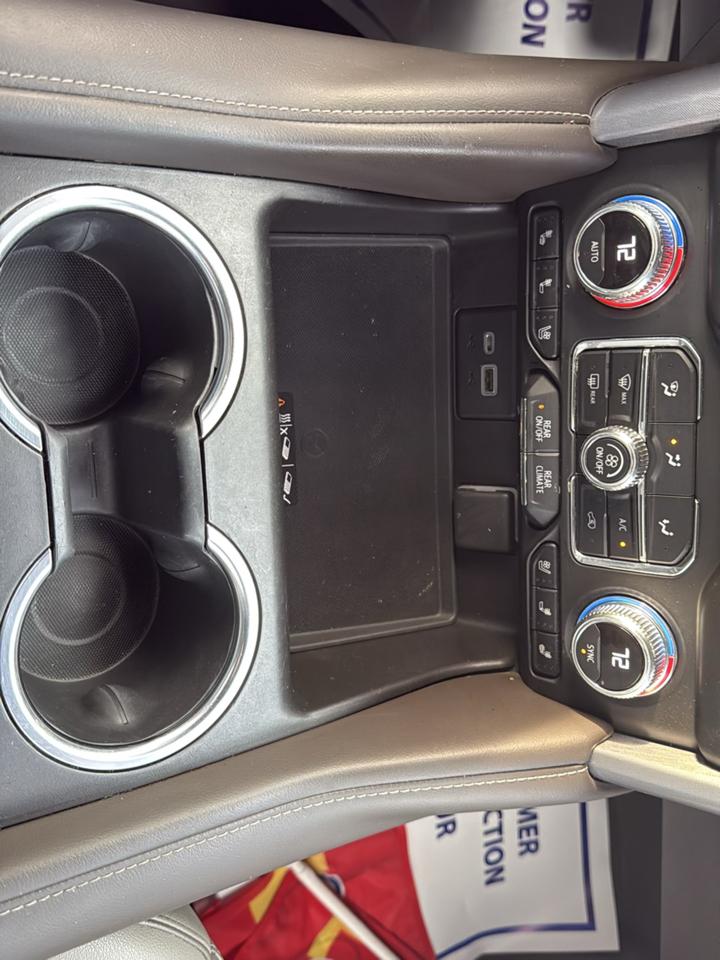 GMC Yukon SLT 4WD 2021