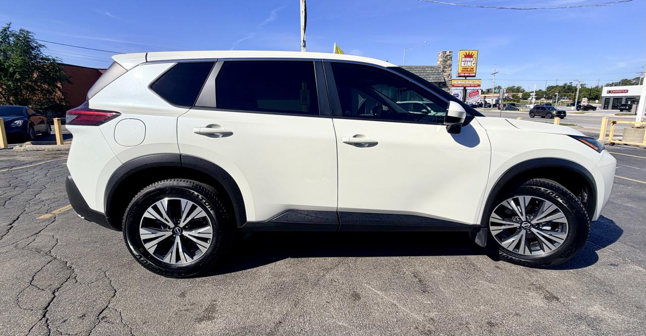 Nissan Rogue SV 2023