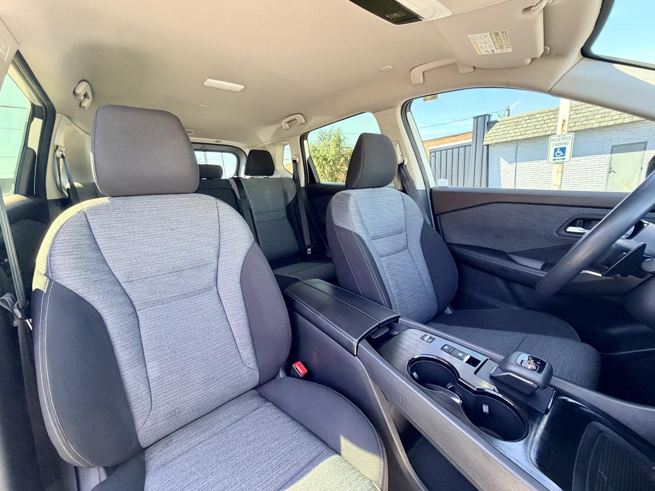 Nissan Rogue SV 2023