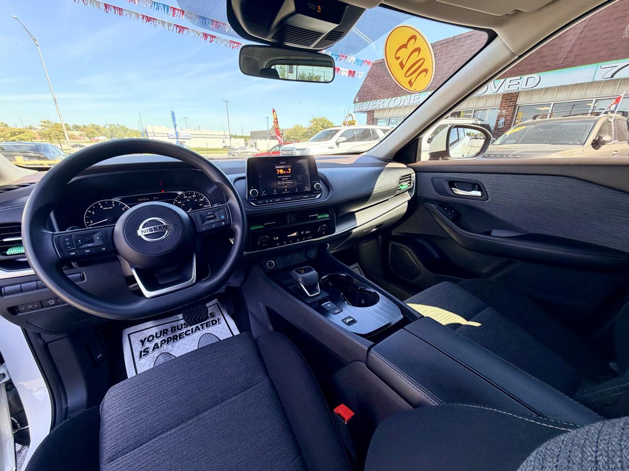 Nissan Rogue SV 2023