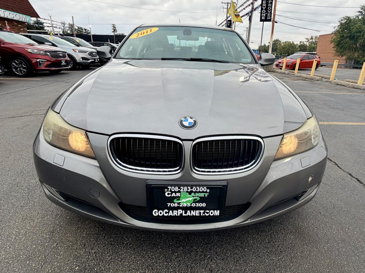 BMW 3-Series 328i xDrive 2011