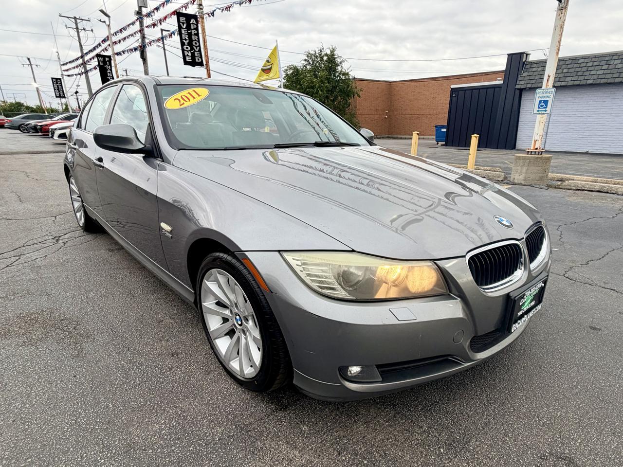 BMW 3-Series 328i xDrive 2011