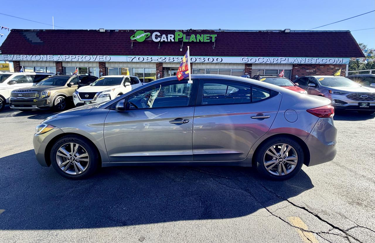 Hyundai Elantra Value Edition 6A 2017