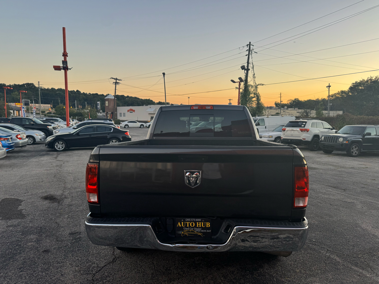 RAM 1500 Classic SLT 4x4 Quad Cab 6'4" Box 2020