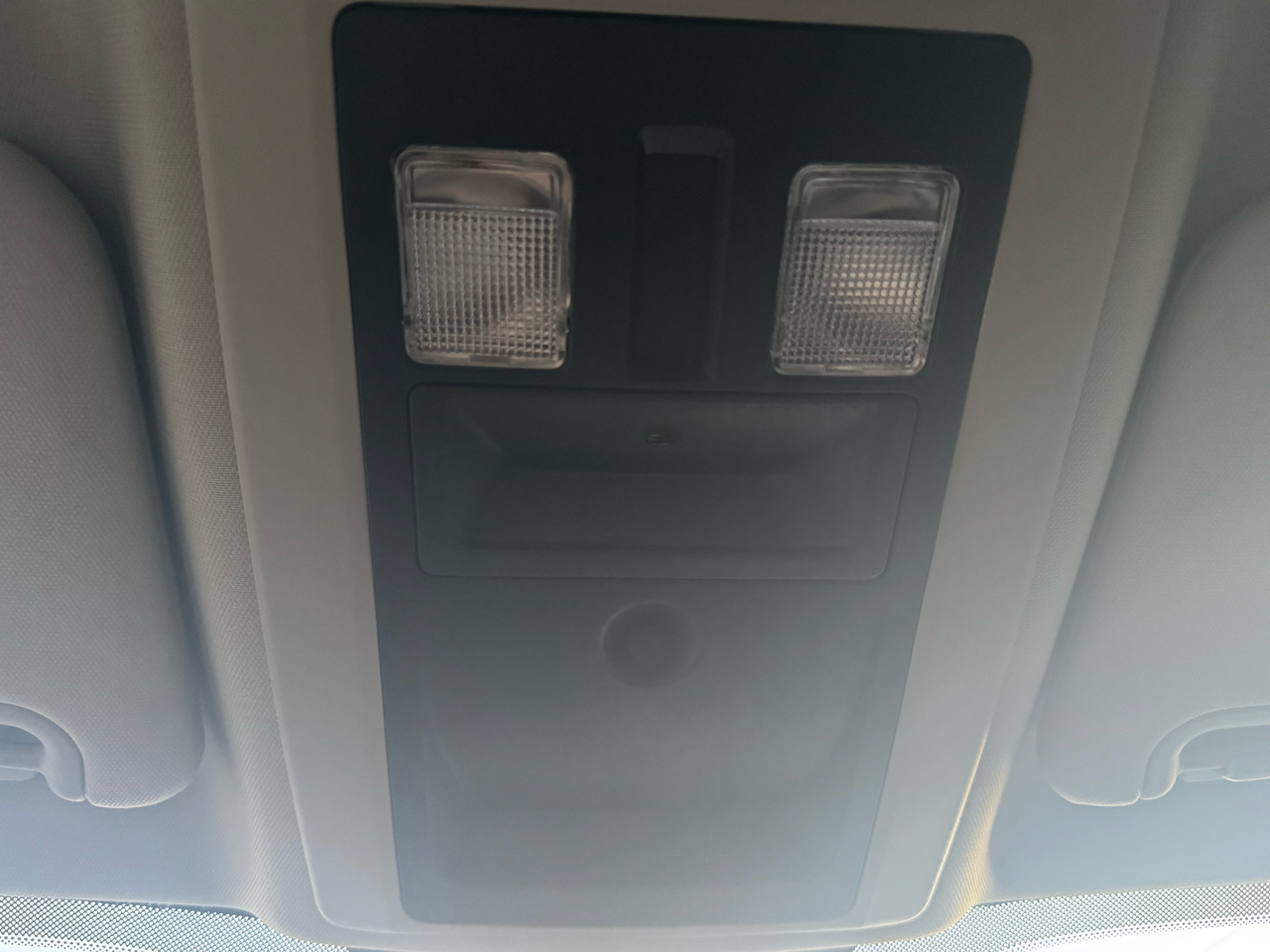 RAM 1500 Classic SLT 4x4 Quad Cab 6'4" Box 2020