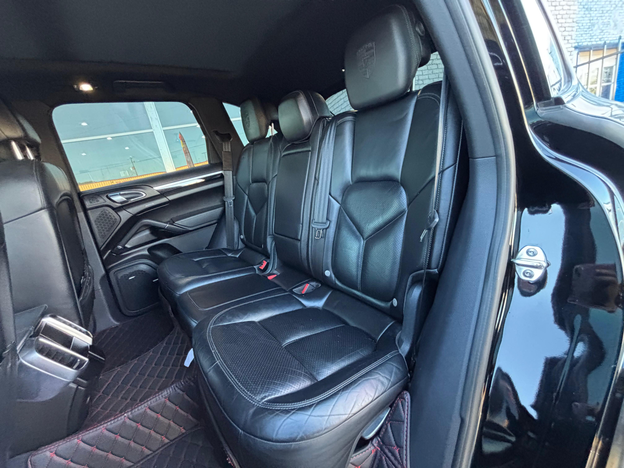 Porsche Cayenne S Platinum Edition AWD 2017