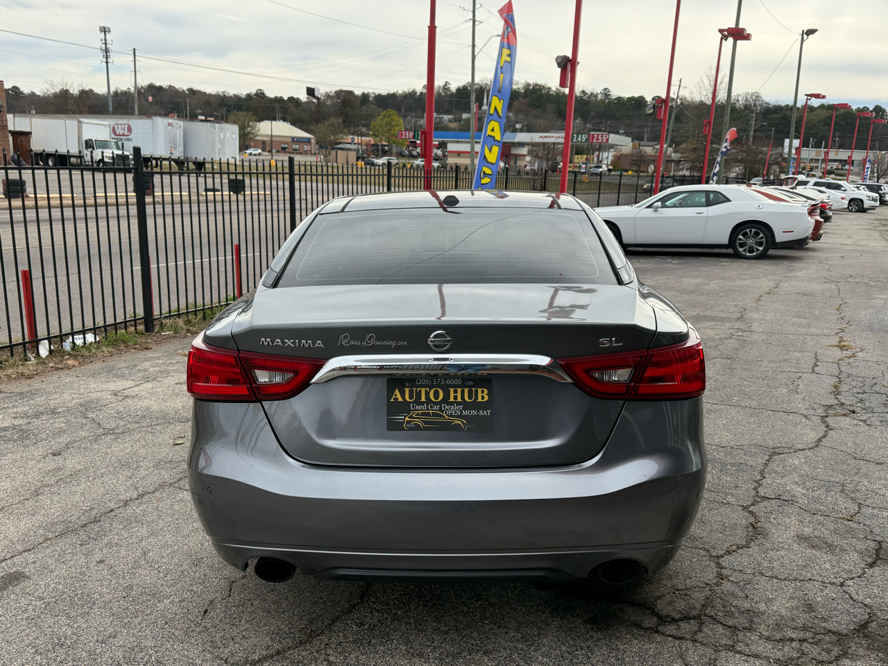 2017 Nissan Maxima SL photo 3