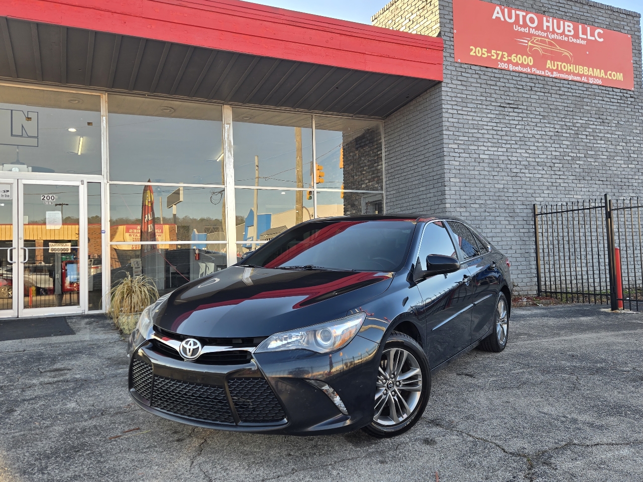 2017 Toyota Camry SE